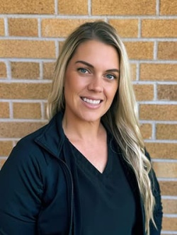 Ashley, Registered Dental Hygienist (RDH)